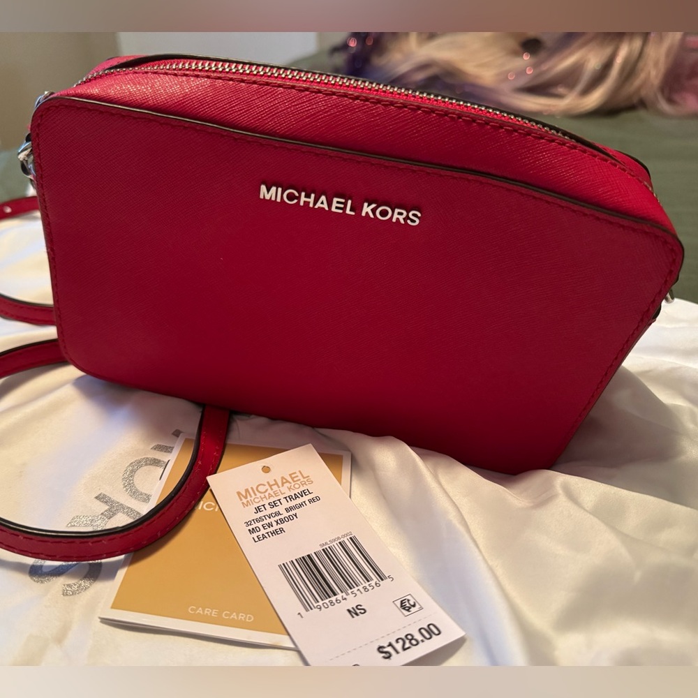 Michael Kors Jet Set Purse